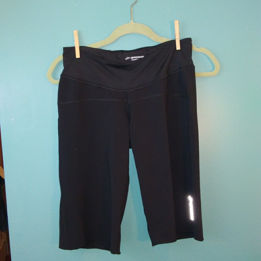 🌷CLOSET SALE🌷Brooks exercise shorts